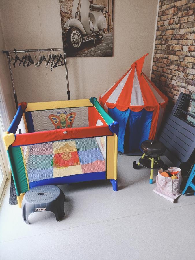 Loft Chez Valy Et Herve Charleville-Mézières Esterno foto